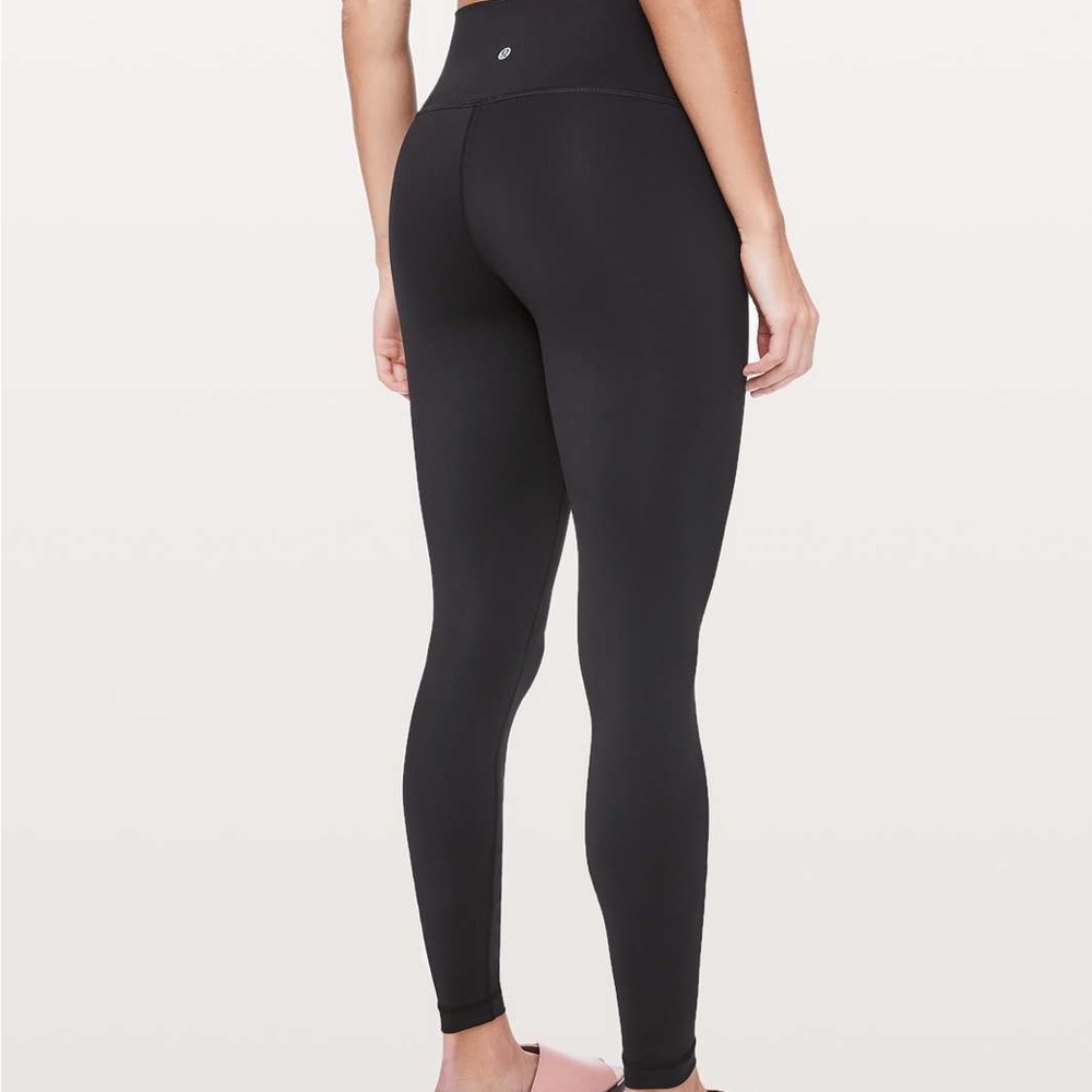 Lulu Lemon Black Wunder Under High-Waisted Leggings (older version)
